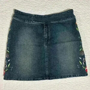 SUNSHINE APPAREL Flower Butterfly Embroidered Denim Mini Skirt Sz. 11/12 JR